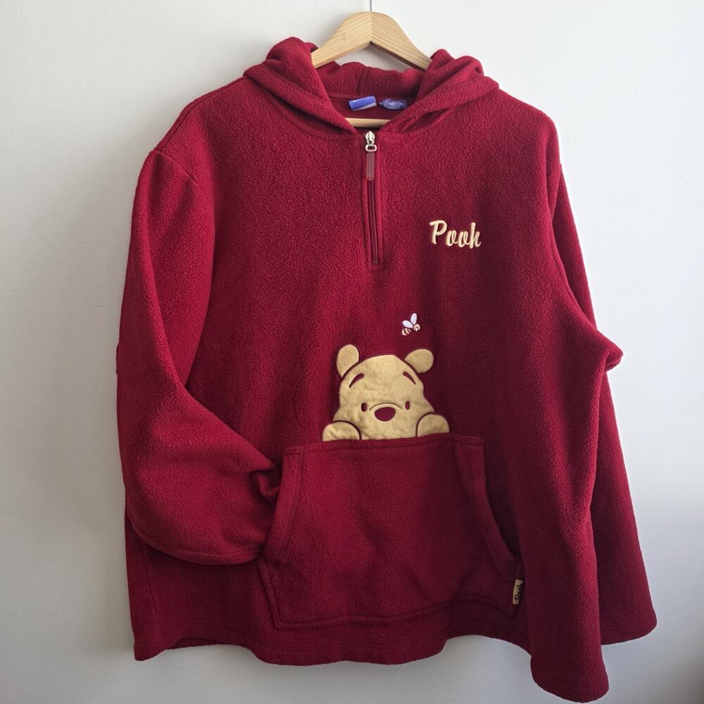 VTG Winnie The Pooh Red Sweater 1X Red Pockets Bear Hoodie Disney Fleece Cozy